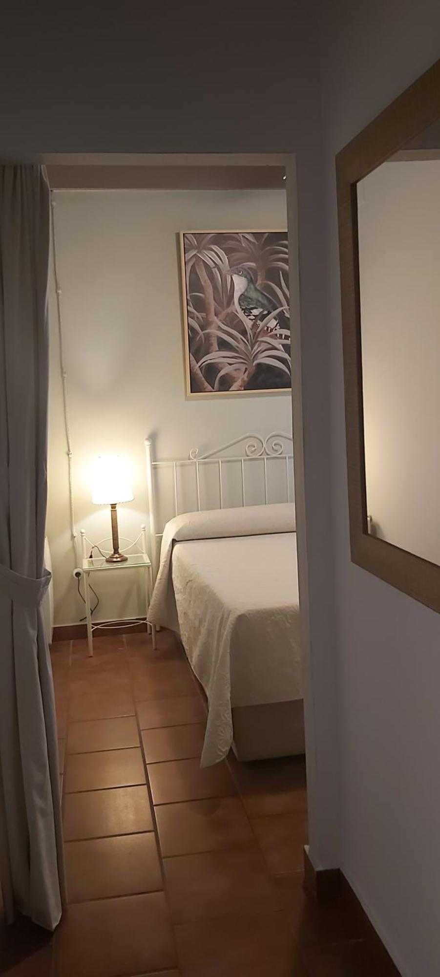 A 20 Metros De La Mezquita Catedral ,Apartamentos Turistico Cespedes 5 科爾多瓦 客房 照片